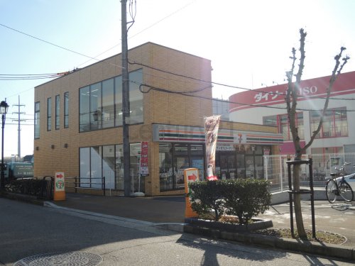 コンビニ　セブン-イレブン 宝塚小林５丁目店（コンビニ）まで236m