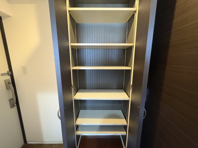 玄関　別部屋参考イメージ写真