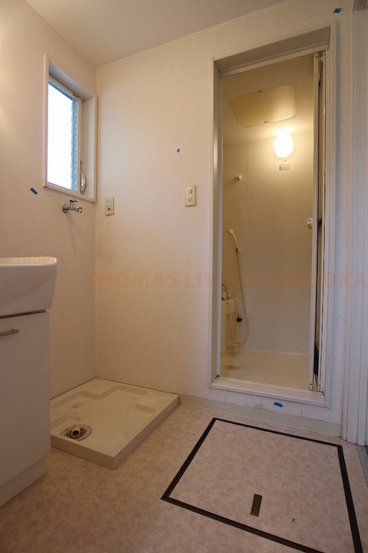 洗面設備　脱衣所あり