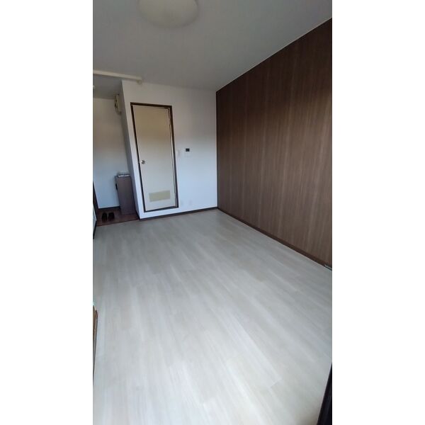 居室・リビング　別室の参考写真です。※現況優先