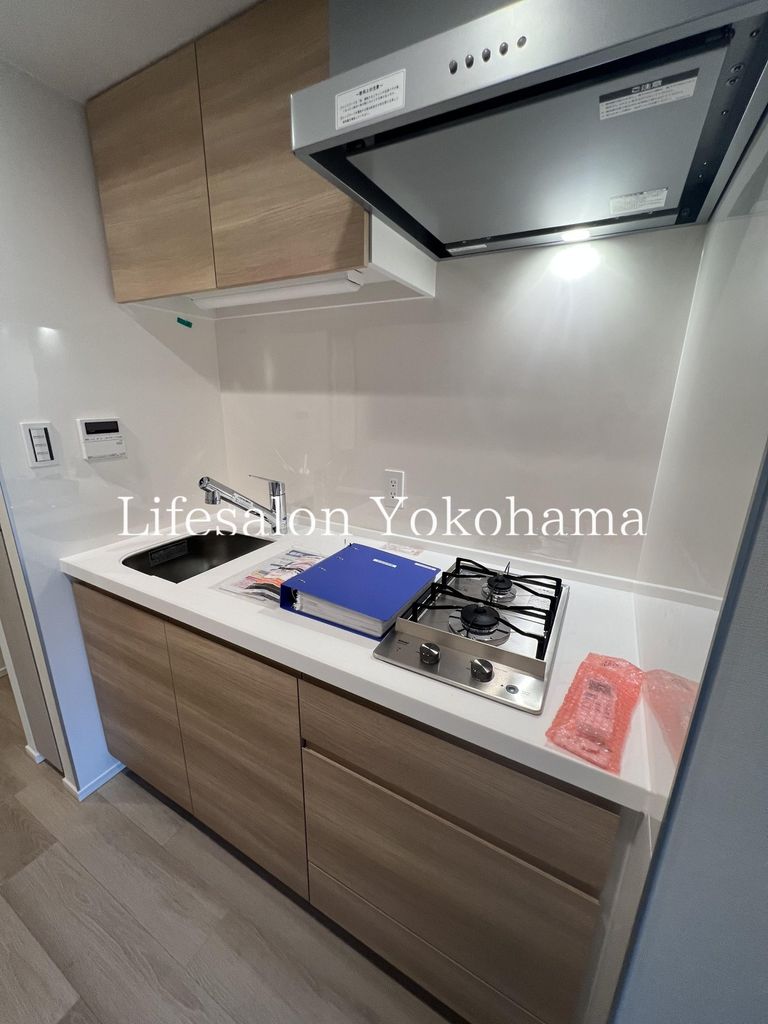 キッチン　バルコニー