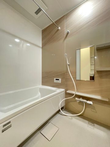 バス・シャワールーム　同施工会社施工物件の参考写真になります※現況優先