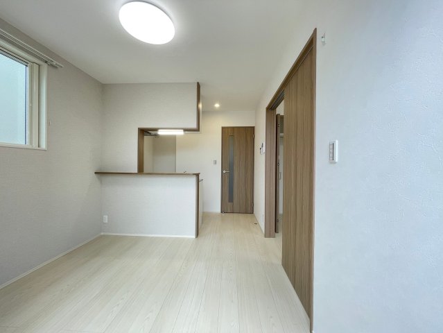 居室・リビング　同施工会社施工物件の参考写真になります※現況優先