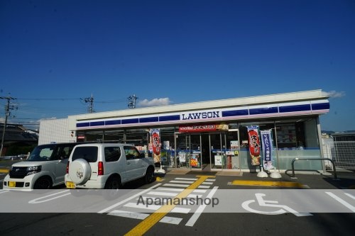 コンビニ　ローソン　奈良秋篠新町店（コンビニ）まで697m