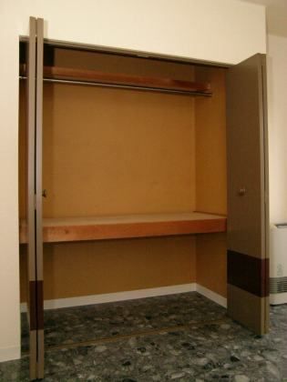 収納　※写真は別号室です。