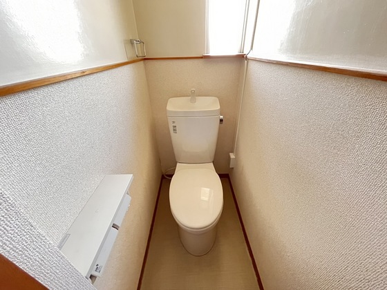 トイレ　※別部屋の写真です