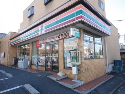 コンビニ　セブンイレブン川口弥平店（コンビニ）まで381m