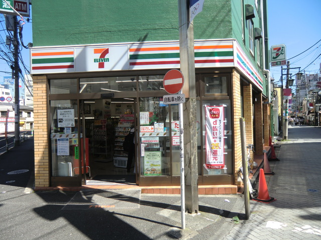 コンビニ　セブンイレブン駒込さつき通り店（コンビニ）まで140m