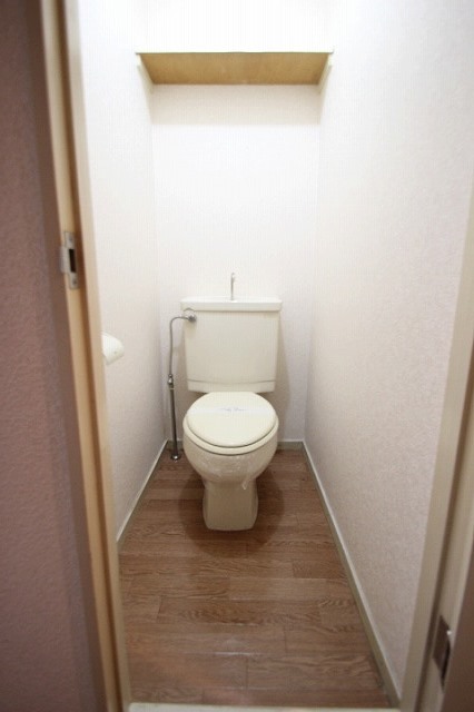 トイレ　同物件別室