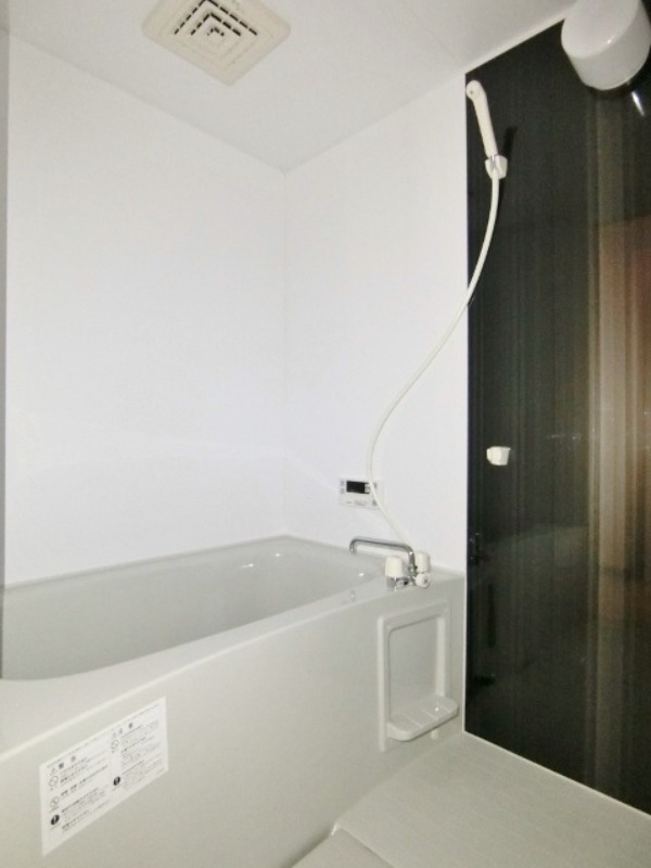 バス・シャワールーム　図面と現状に相違がある場合には現状を優先