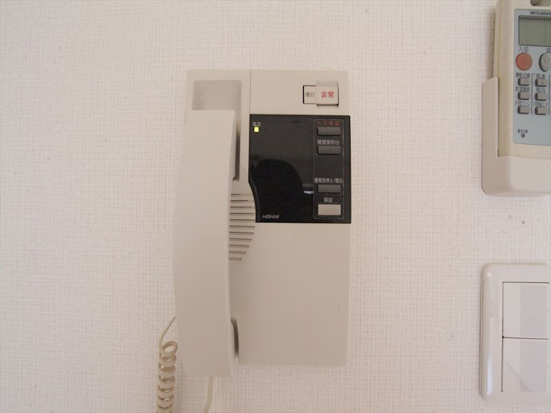 セキュリティ　インターホン完備