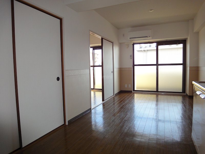 居室・リビング　307号室（A）