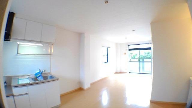 その他部屋・スペース　明るい色調の室内です