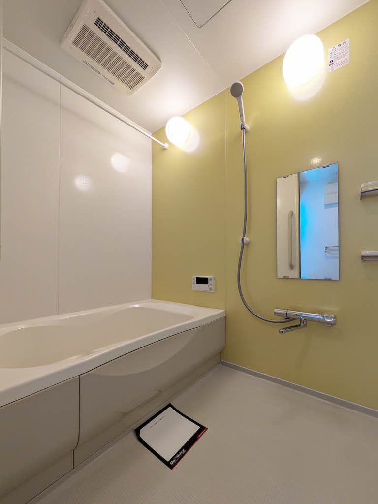 バス・シャワールーム　清潔感のある空間でリフレッシュ♪