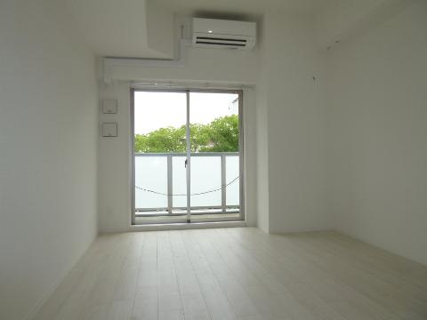 居室・リビング　室内（イメージ）