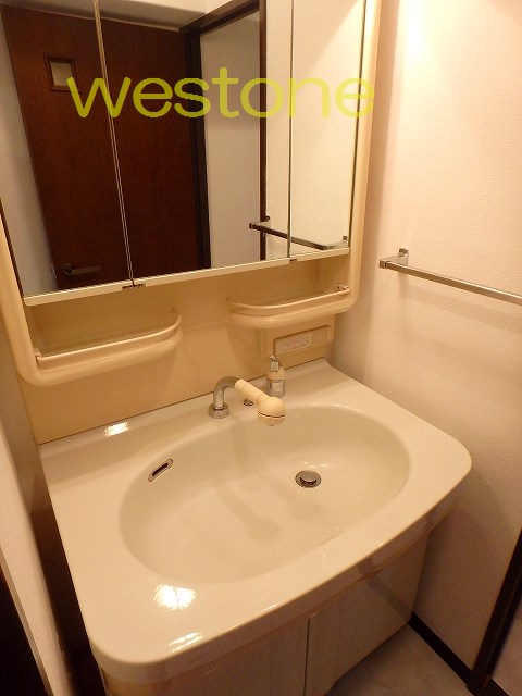 洗面設備　シャンプードレッサー