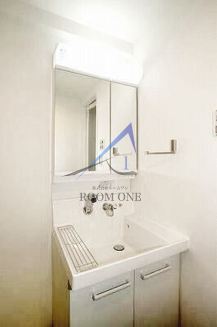 洗面設備　洗面台です。