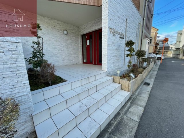 エントランス　毎日通るロビーはこのようになっています