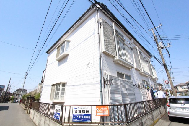 建物外観　外観は落ち着いています