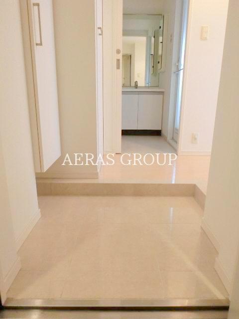 玄関　玄関部分