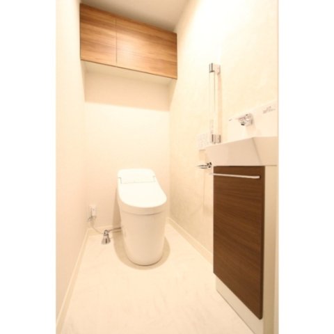 トイレ　※別部屋参考写真