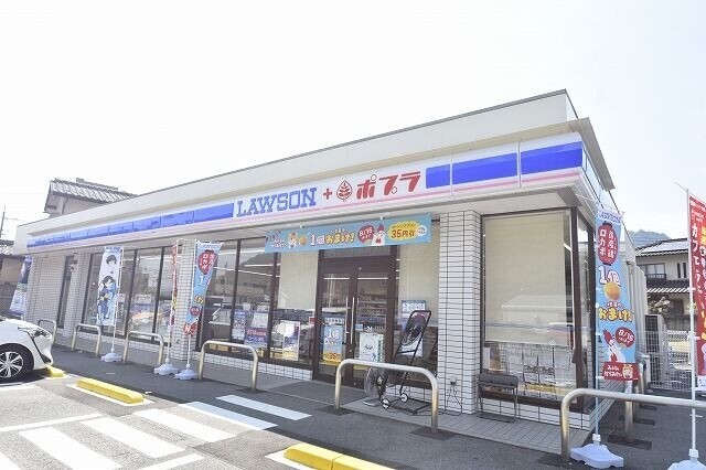 コンビニ　ローソンポプラ　可部南原店（コンビニ）まで163m