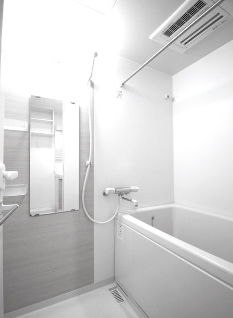 バス・シャワールーム　風呂