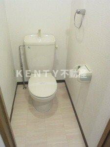 トイレ　コンパクトで使いやすいトイレです