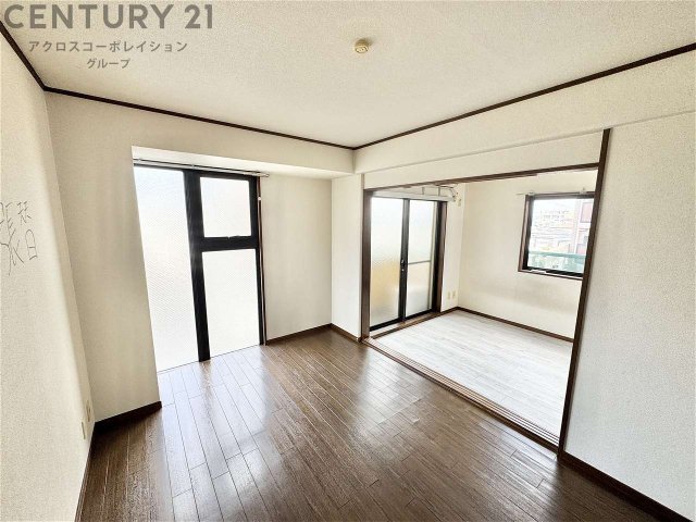 居室・リビング　エアコン付きで初期費用を抑えられます☆