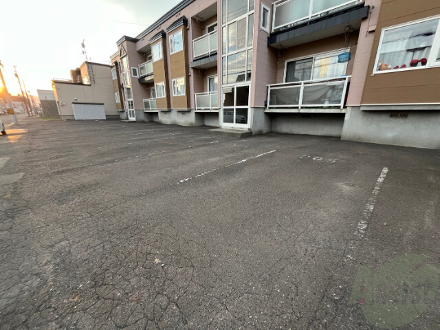 駐車場　その他