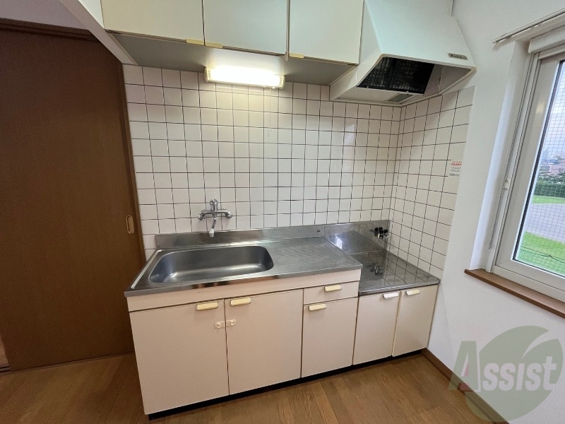 キッチン　キッチンはスペースも広々していて使いやすそうですよ！