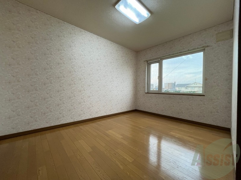 その他部屋・スペース　寝室です。部屋をどう使うかはあなた次第です！