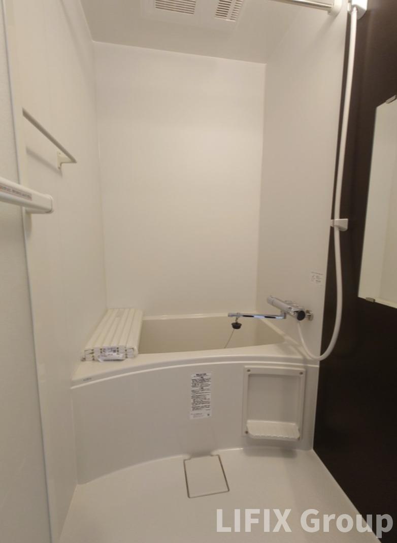 バス・シャワールーム　風呂