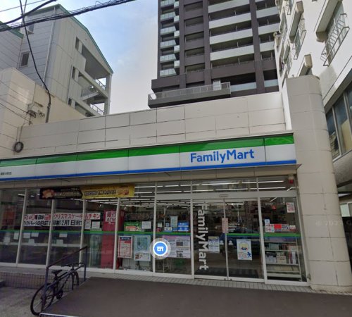 コンビニ　ファミリーマート 御影中町店（コンビニ）まで653m