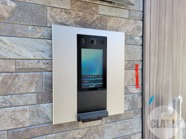 エントランス　オートロック、防犯カメラあり♪