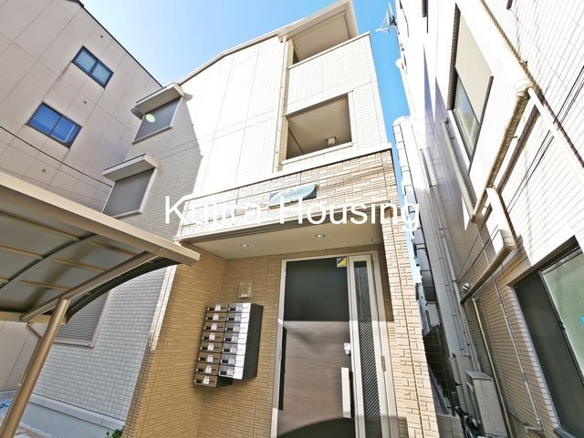 建物外観　★久喜駅徒歩２分の物件です★