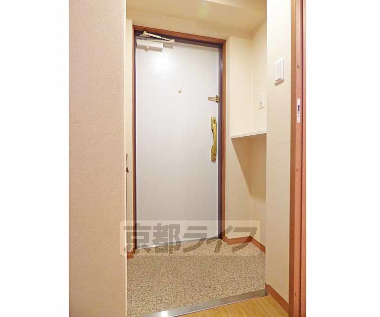 玄関　玄関です。