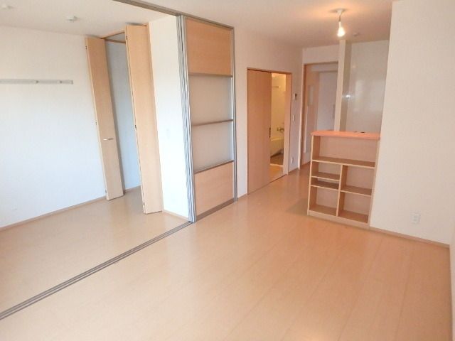 居室・リビング　※別号室参考写真です