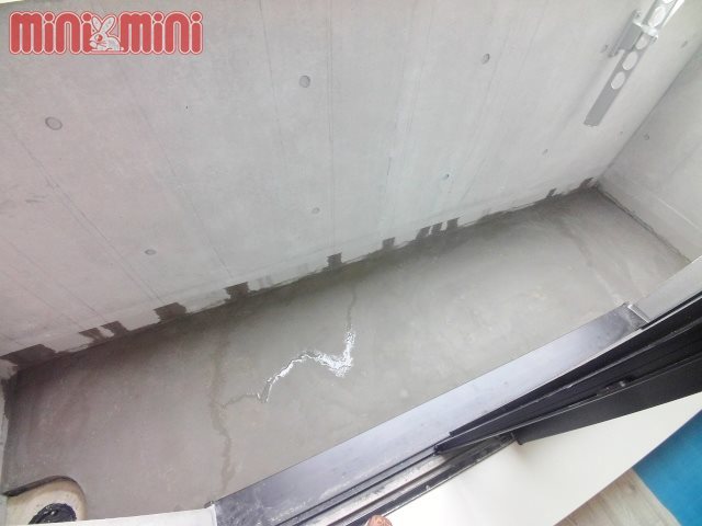 バルコニー　バルコニー