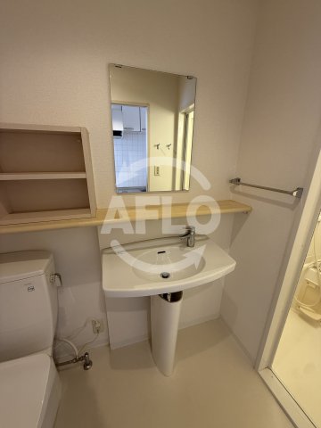 洗面設備　W.O.B.レマーニー昭和町　独立洗面台