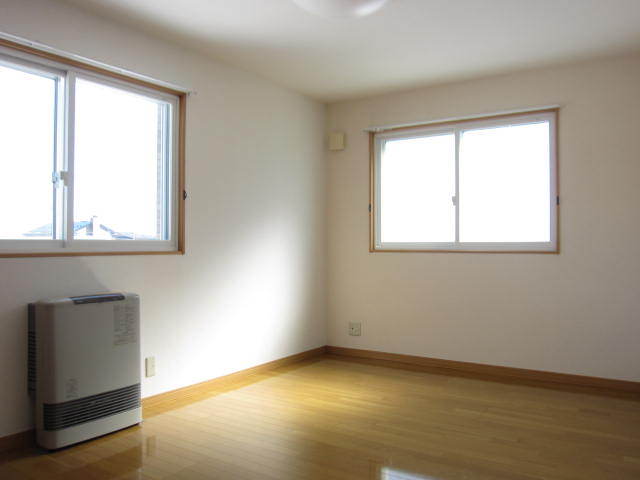 その他部屋・スペース　北側洋室７．３帖