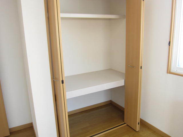 収納　洋室７．３帖収納
