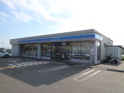 コンビニ　ローソン大和郡山下三橋町店（コンビニ）まで556m