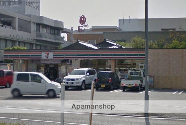 コンビニ　セブンイレブン（コンビニ）まで350m