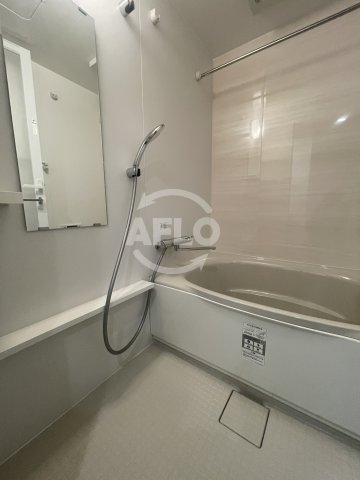 バス・シャワールーム　レオンヴァリエ長堀通　浴室