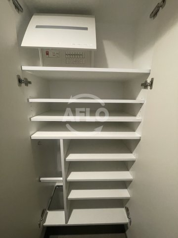 収納　レオンヴァリエ長堀通　シューズボックス