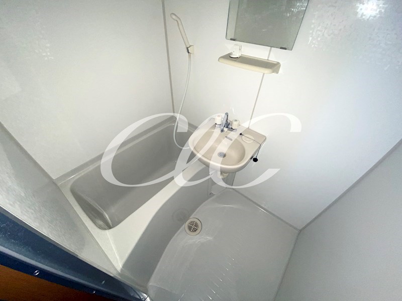 バス・シャワールーム　ゆったり浴室