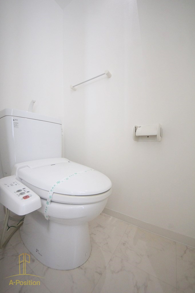 トイレ　ドゥーエ谷町