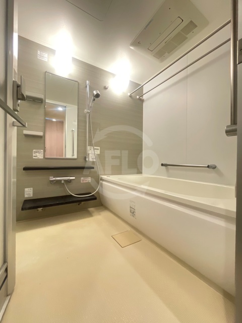 バス・シャワールーム　なんばセントラルプラザリバーガーデン　風呂