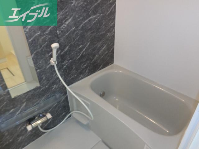 バス・シャワールーム　バス（サーモ水栓付）